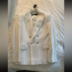 ZARA textured blazer